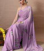 Women's magenta floral print georgette saree with unstitched blouse piece
