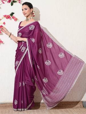 Women's magenta embellished georgette saree with unstitched blouse piece 3