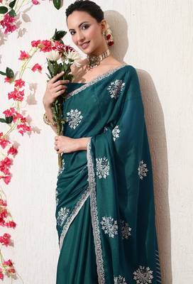 Women's green embellished georgette saree with unstitched blouse piece 4