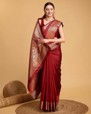 red zari work silk blend saree with blouse 3