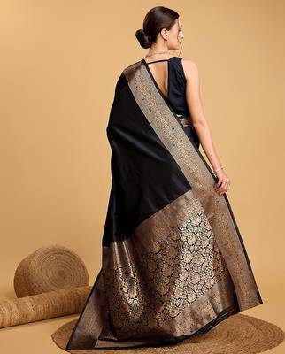 black zari work silk blend saree with blouse 4