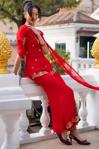 Red georgette heavy thread embroidery work kurta palazzo set