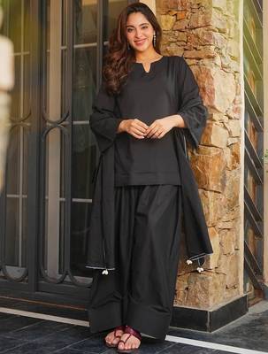 Black cotton plain kurta gharara set 1