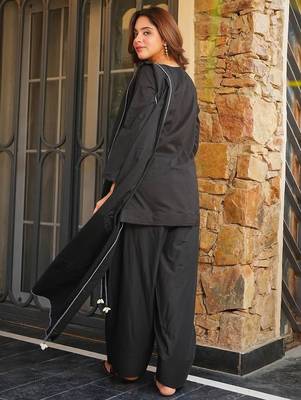 Black cotton plain kurta gharara set 4