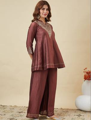 Brown vichitra silk heavy thread embroidery work kurta palazzo set 4