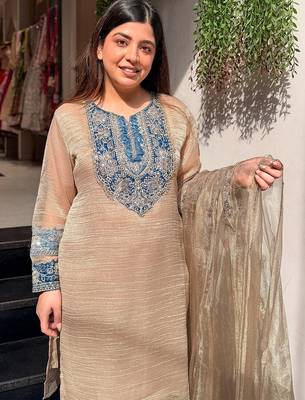 Beige crunchy silk heavy thread embroidery work kurta palazzo set 4