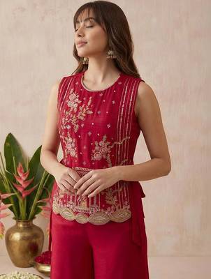 Rani pink vichitra heavy thread embroidery work kurta palazzo with blouse set 5