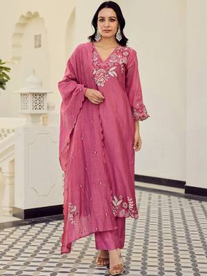 Pink cotton heavy thread embroidery work kurta pant set 2