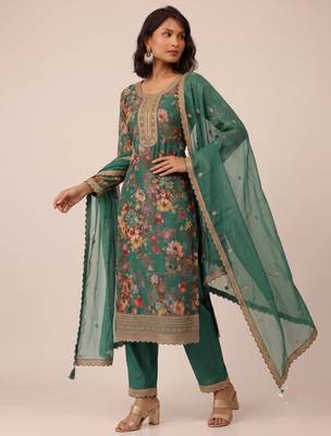 Green heavy chinon sequence embroidered festive wear salwar suit 3