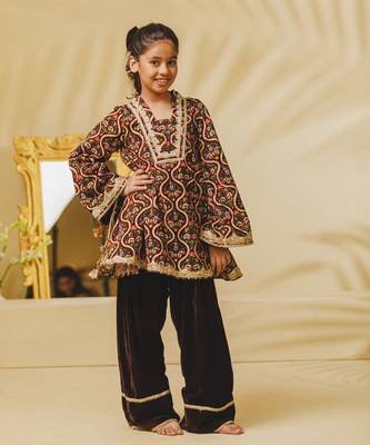 Brown printed velvet kurti set 1