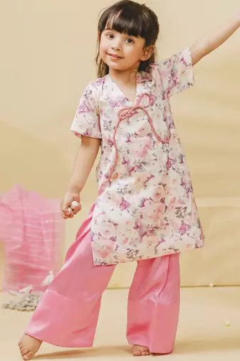 Off white pink printed satin kurti set