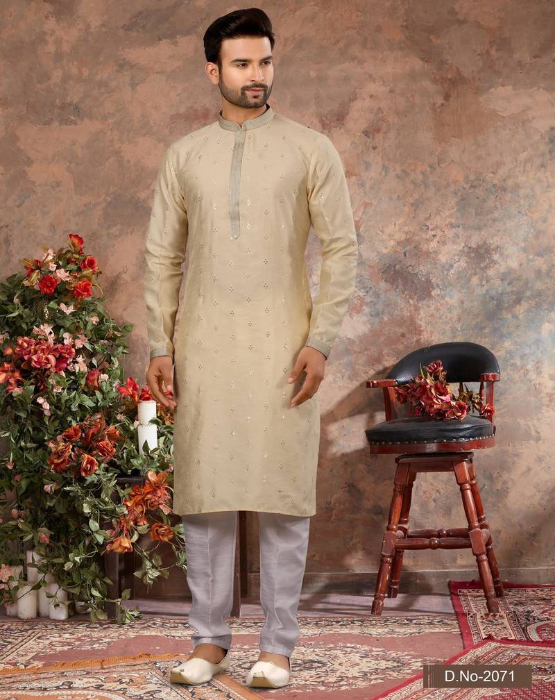 Light yellow jacquard zari booti kurta pajama set with threadwork