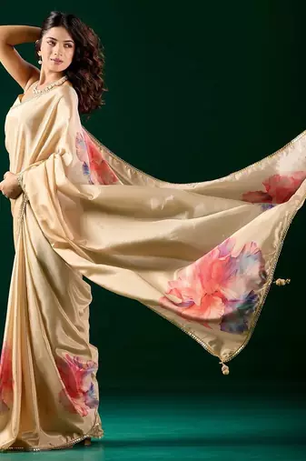Floral printed Organza Designer  Saree with blouse 