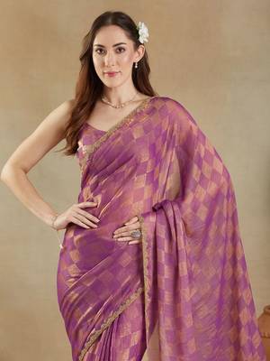 checked woven design zari saree with blouse  5
