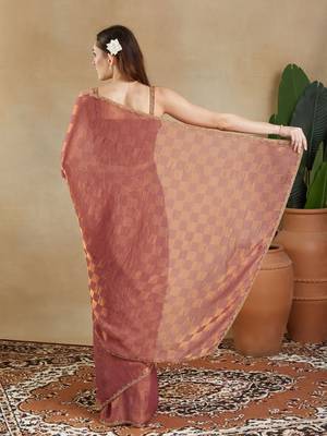 checked woven design zari saree with blouse  4