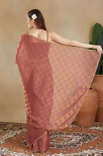 checked woven design zari saree with blouse 