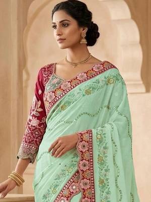 floral embroidered pure georgette designer saree with blouse  4