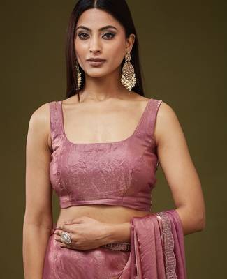 Rose embellished embroidered silk blend heavy work saree with blouse  7