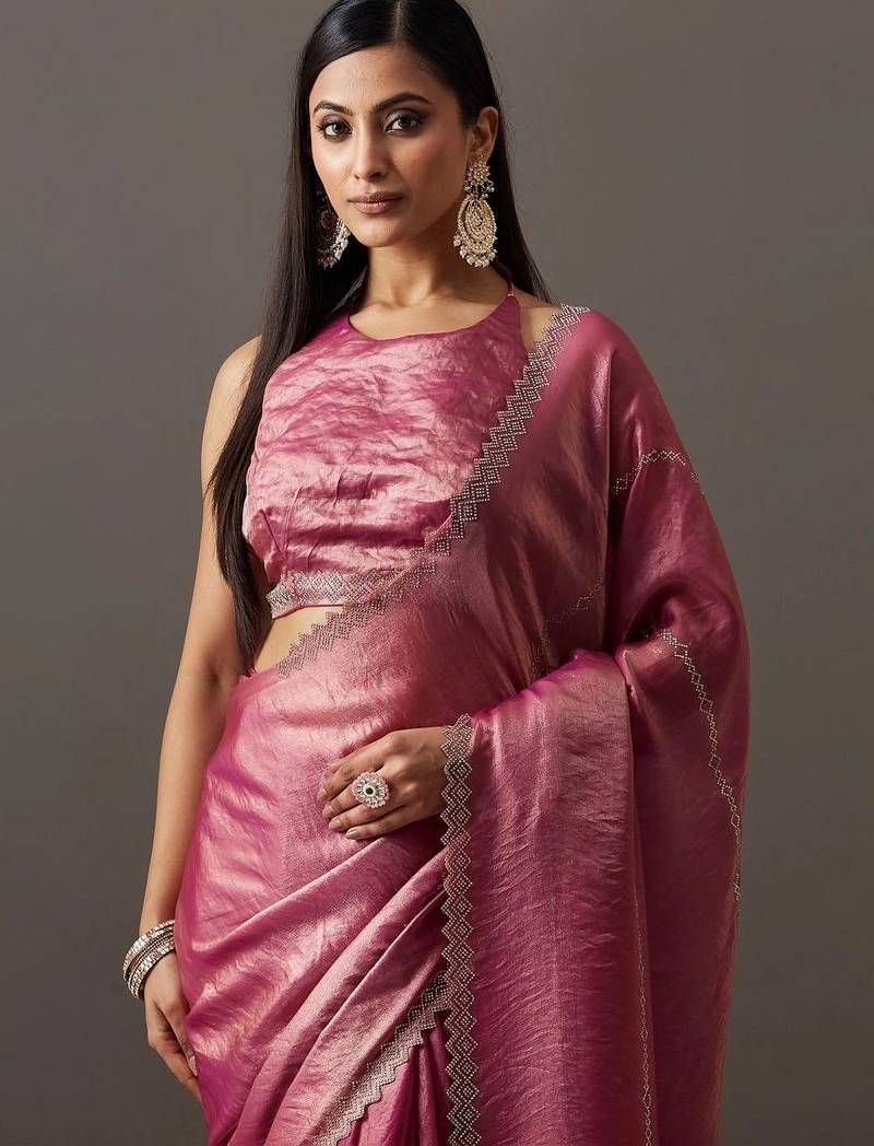 Magenta embellished zari silk blend saree with blouse with blouse 