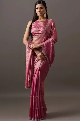Magenta embellished zari silk blend saree with blouse with blouse 