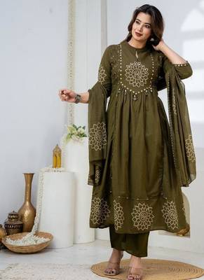 Cotton anarkali printed kurti-pant-dupatta set 3