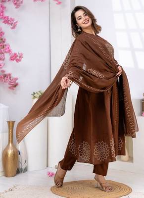 Cotton anarkali printed kurti-pant-dupatta set 2