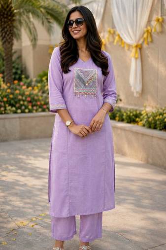 Cotton cambric straight kurti-pant set
