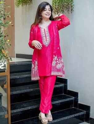 rani pink silk blend embroidery work semi stitched suit 2