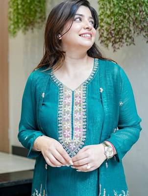 blue silk blend embroidery work semi stitched suit 4