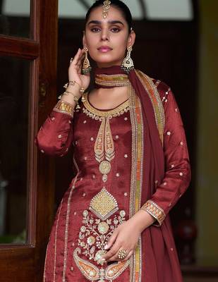 maroon silk blend zari sequined and embroidery work with floral motifs and detailed contrast border. semi stitched suit 2