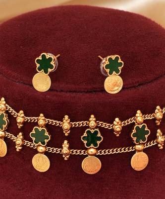 Gold plated green floral coined choker set 3
