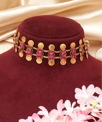 Gold plated pink beaded coined choker set 2