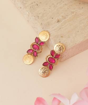Gold plated pink beaded coined choker set 4