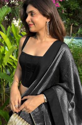 Black color art silk blend sarees with blouse 5