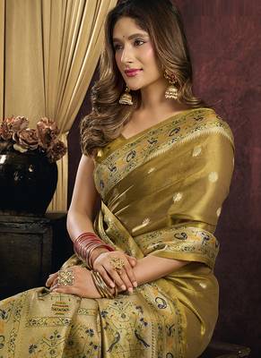 gold tissue with tassels traditional wear saree 3