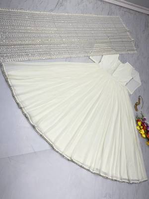 Beautiful White Colour Fully Flair Gown Set Designer Suit Set   4