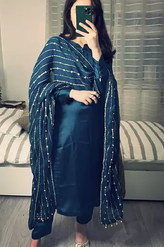 New Designer Party Look Fancy Top With Pent Suit Set With Dupatta