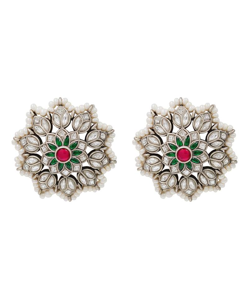 Silver kundan pearl border stud earrings