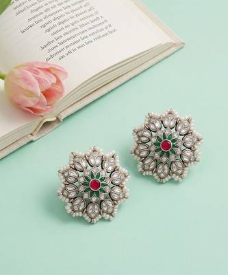 Silver kundan pearl border stud earrings 3