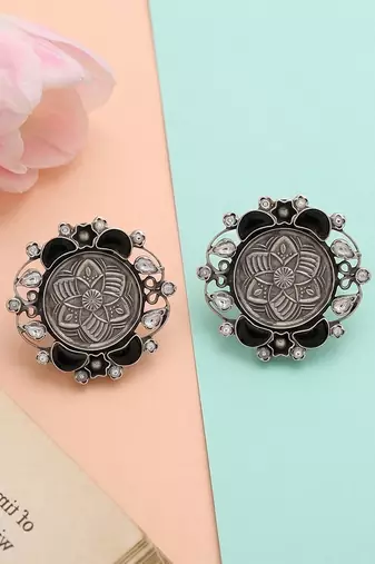 Oxidised floral black stone silver earrings