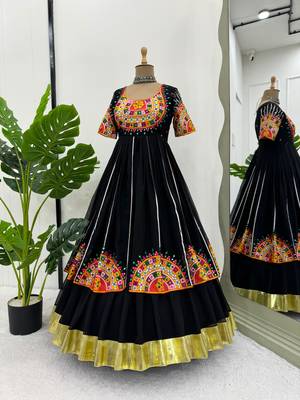 Black Thread Navratri Lehenga Choli 2
