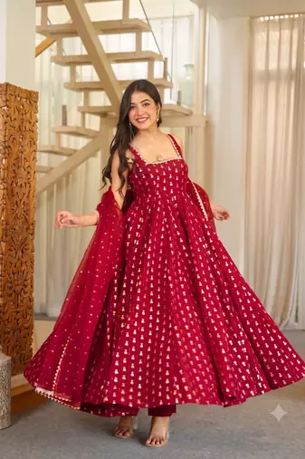 Maroon sleeveless square neck flared anarkali kurta set with pant and embellished net dupatta