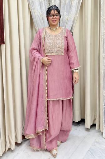 Pink silk blend readymade suit with embroidery & thread work