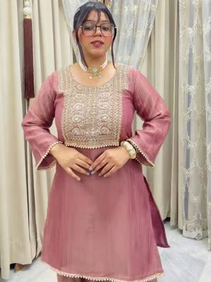 Pink silk blend readymade suit with embroidery & thread work 2