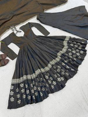 Charcoal grey embroidered silk anarkali kurta set with pant and dupatta for women 4