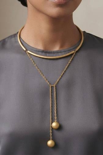 Gold metallic collar necklace