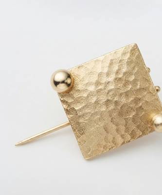 Gold textured square pin brooch 2