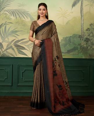 maroon digital print tissue saree with blouse 2