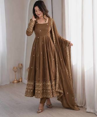 Brown sequins embroidery work gown with pant & dupatta 4