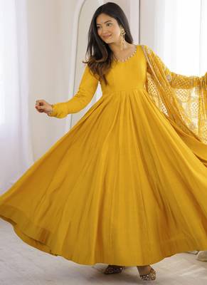 Yellow roman chanderi gown with pant & heavy zari work dupatta 1